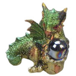 Petit Dragon vert avec boule / Dragons Colorés