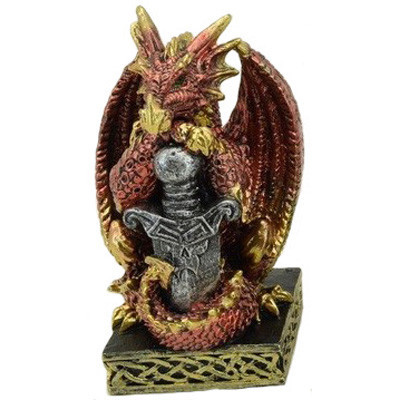 Dragon rouge avec glaive / Dragons Colorés