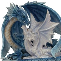 Figurine de Dragon avec Dragonnet