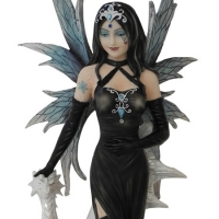 Figurine de f&eacute;e g&eacute;ante avec dragon Lohanna NP655O